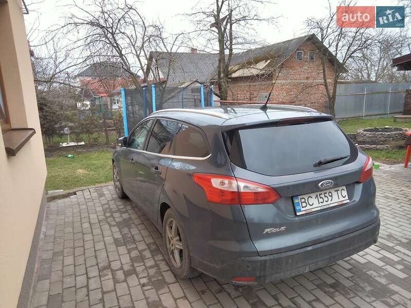 2011 ford focus