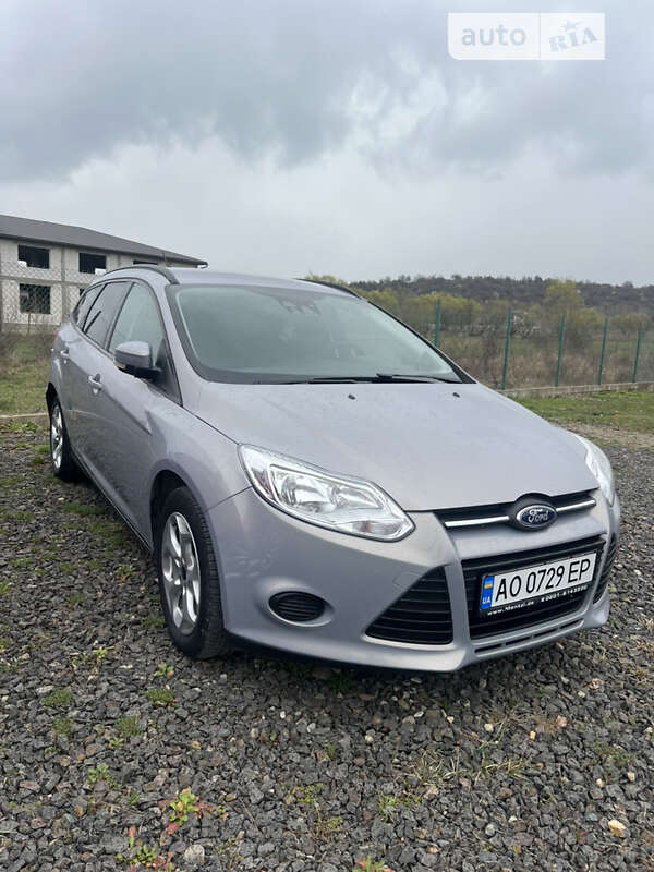 2011 ford focus
