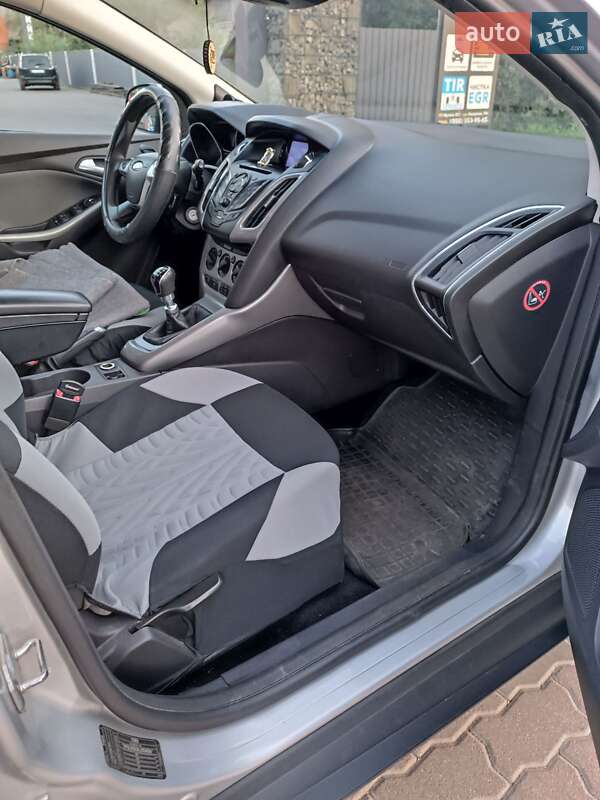 2012 ford focus