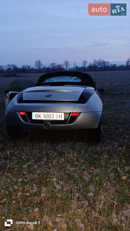 2004 ford street ka