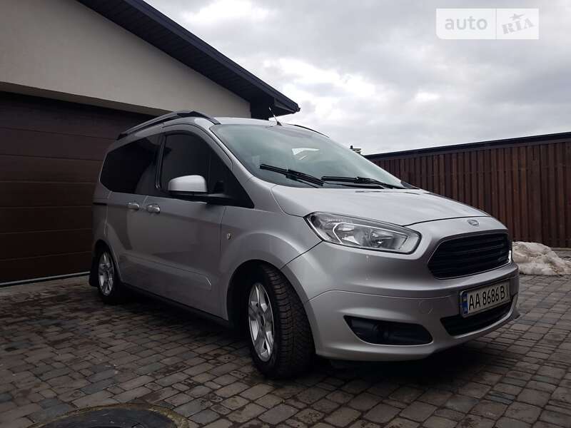 2014 ford tourneo courier