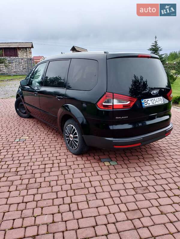 2011 ford galaxy