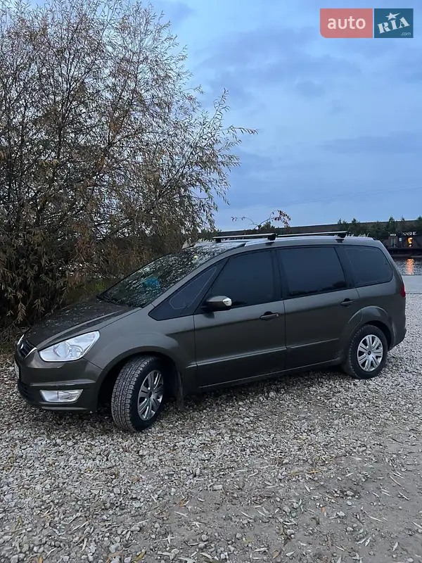 2011 ford galaxy