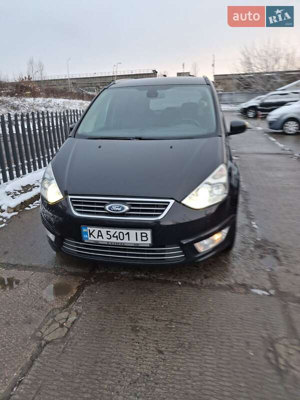 2011 ford galaxy