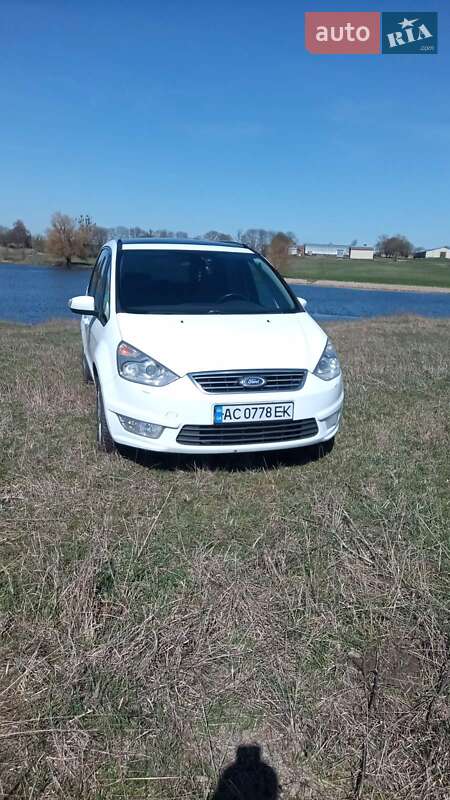 2013 ford galaxy
