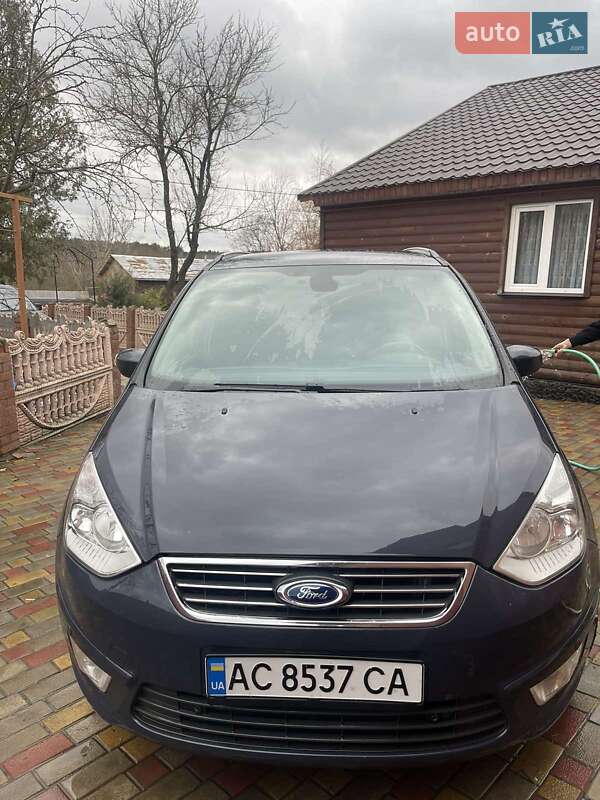 2014 ford galaxy