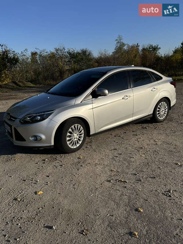 2011 ford focus