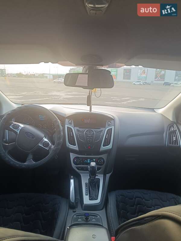 2011 ford focus