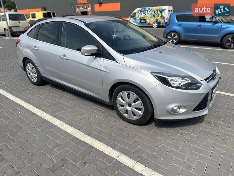 2013 ford focus