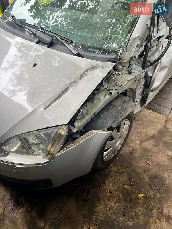 2005 ford focus c-max