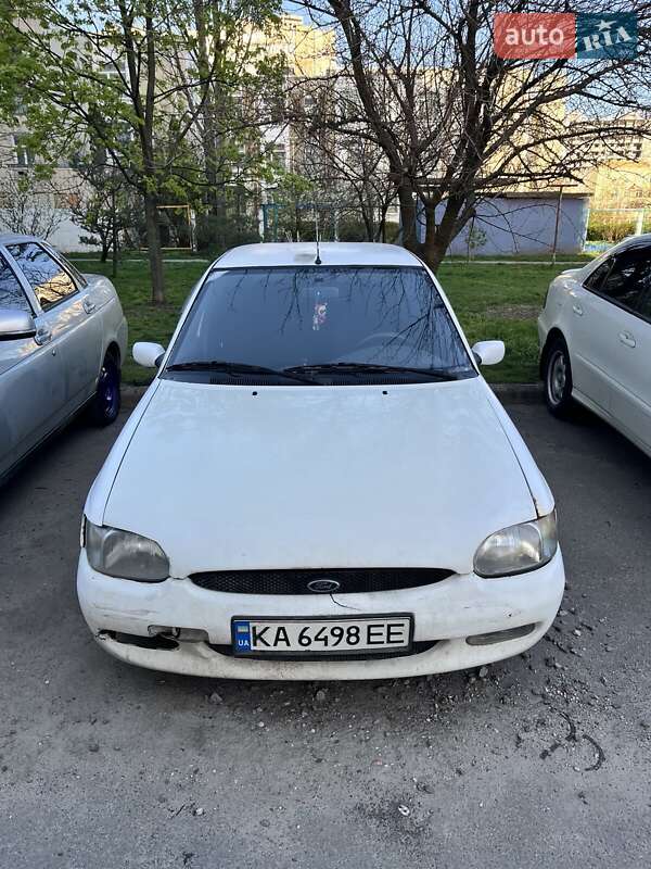 2000 ford escort