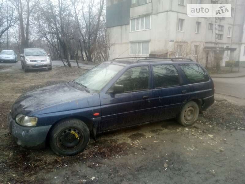 1999 ford escort