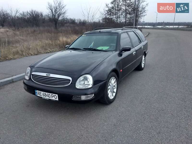 1995 ford scorpio