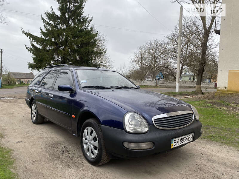 1996 ford scorpio
