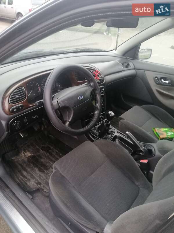 1999 ford mondeo