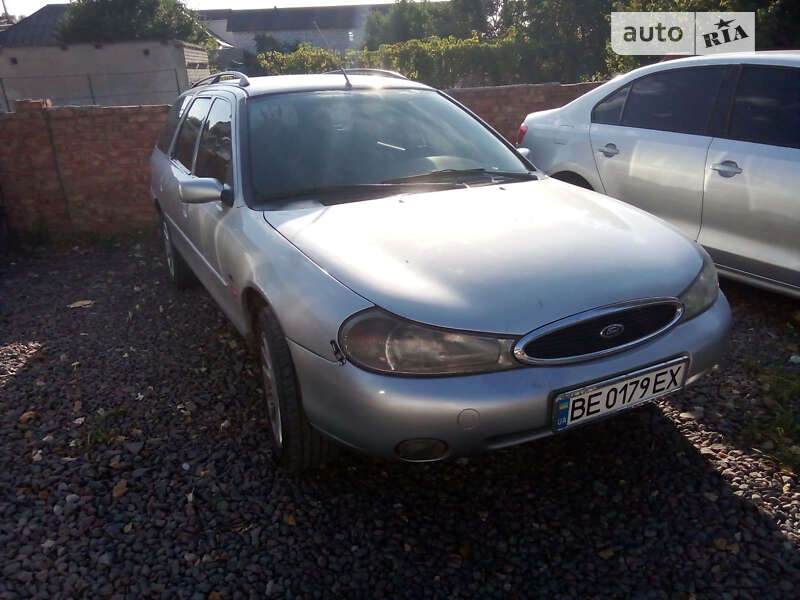 1998 ford mondeo