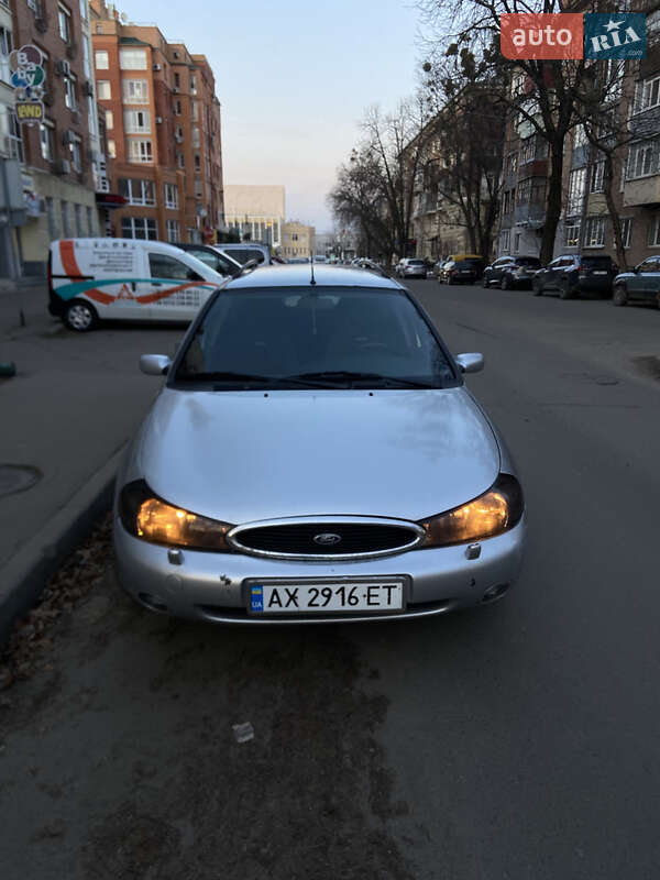 1998 ford mondeo
