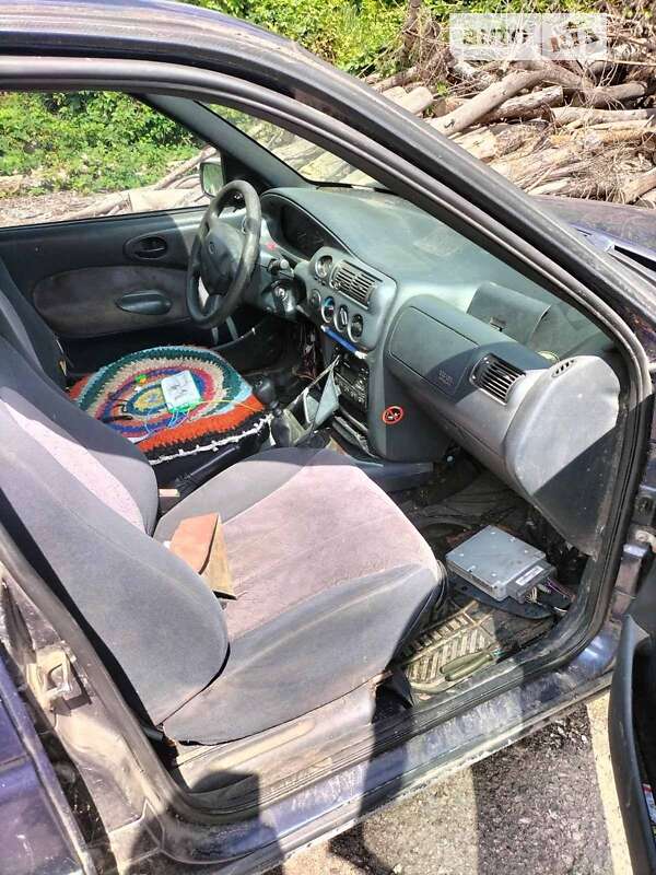1998 ford escort