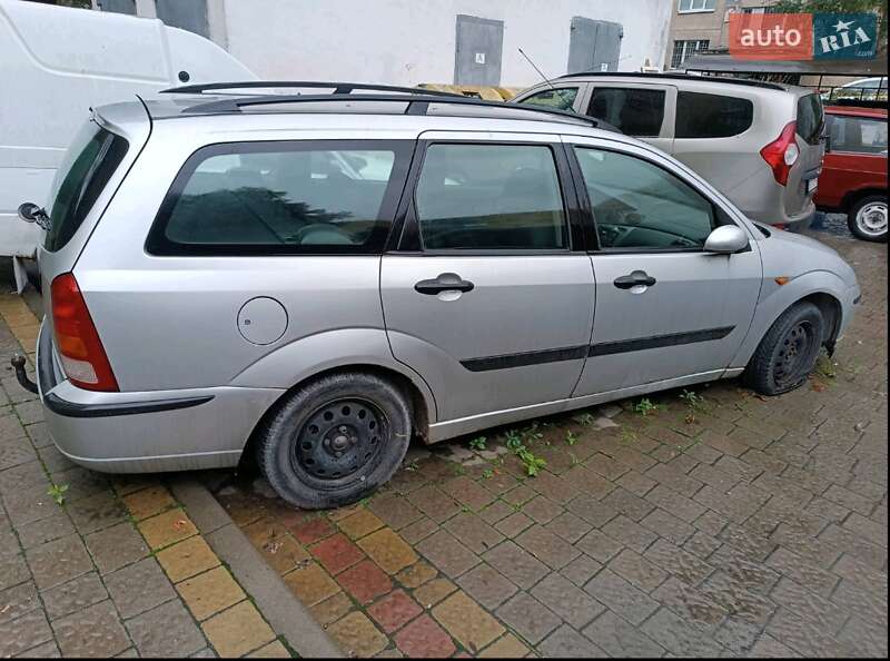 2004 ford focus
