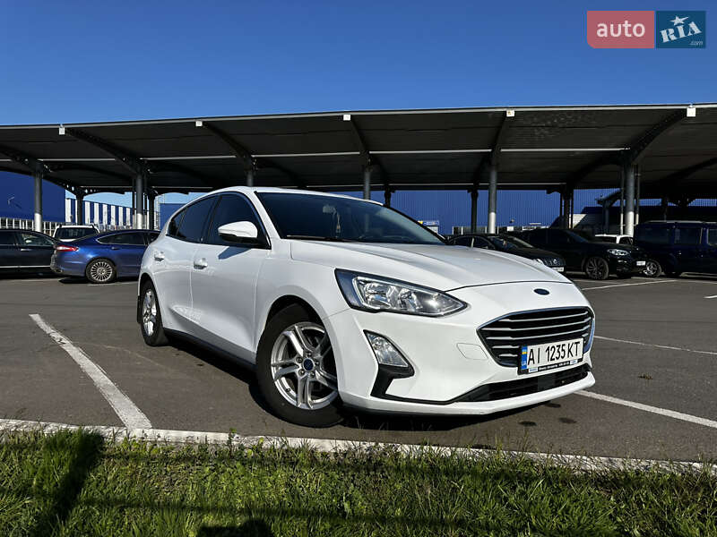2019 ford focus