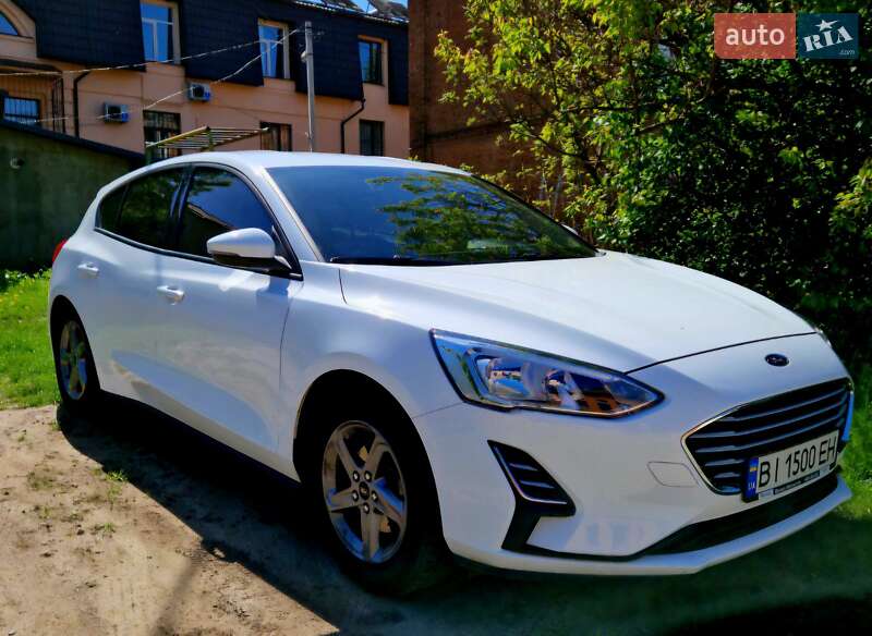 2019 ford focus