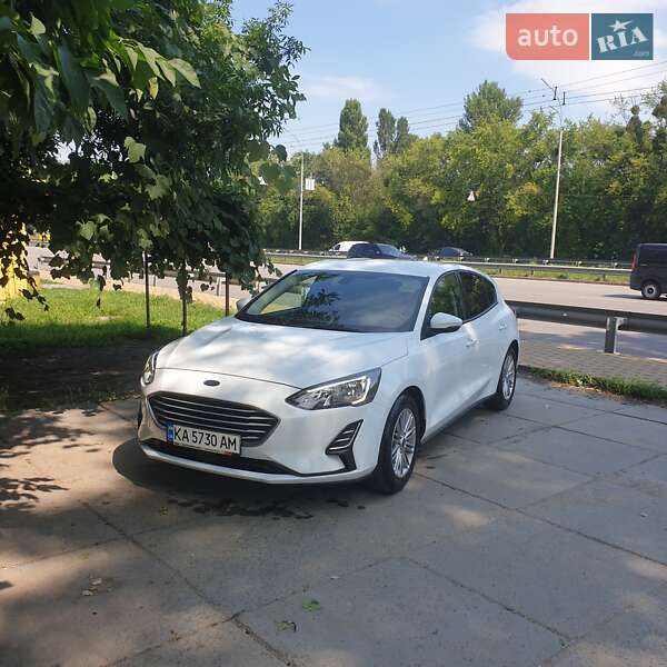 2019 ford focus