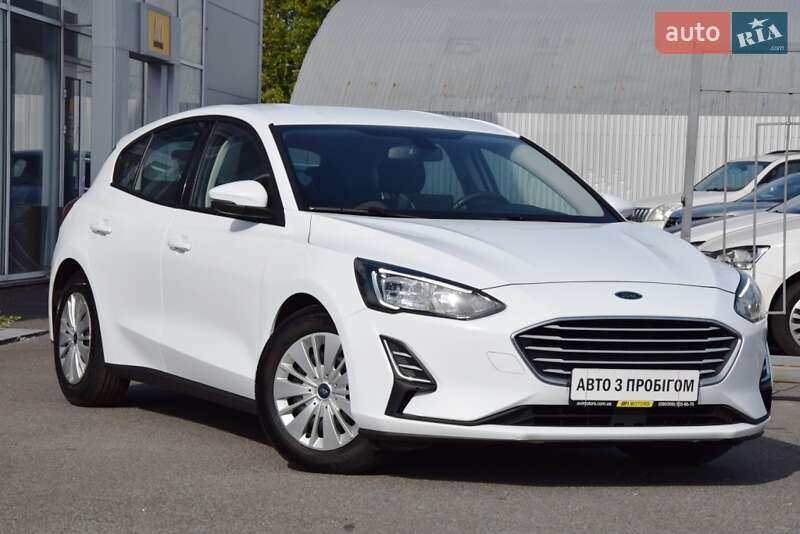 2020 ford focus