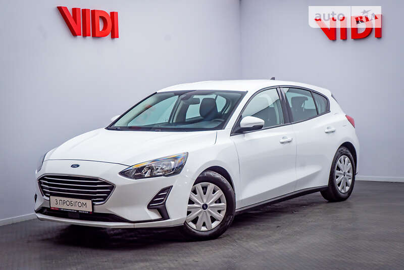 2020 ford focus