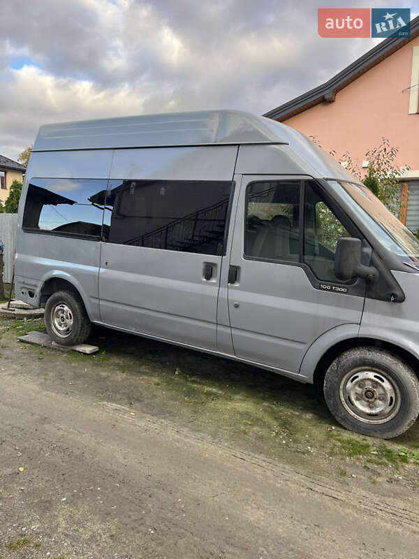 2002 ford transit