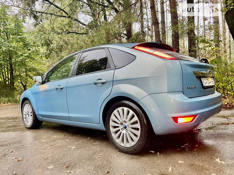 2008 ford focus