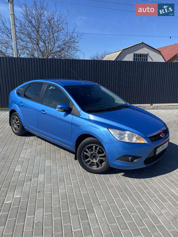 2010 ford focus