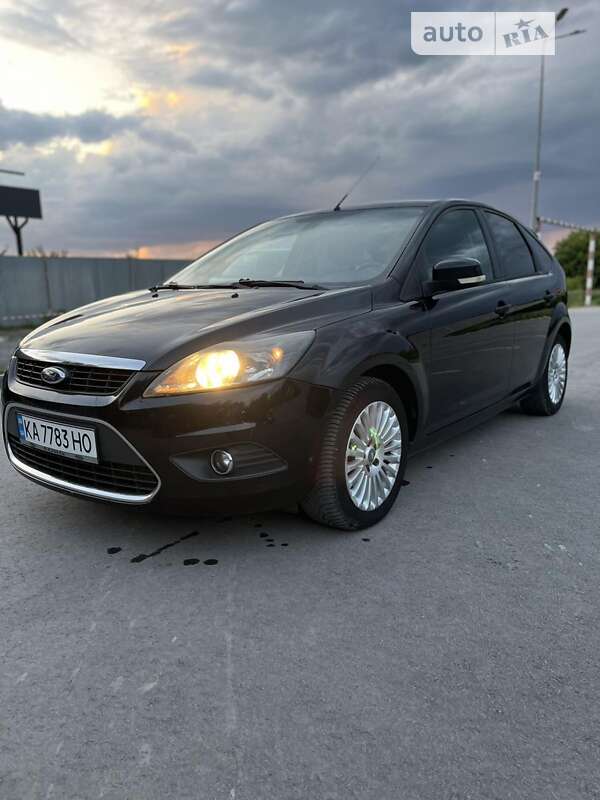 2010 ford focus