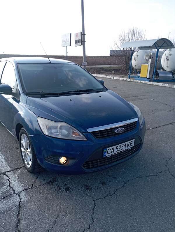 2010 ford focus