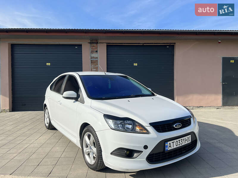 2010 ford focus