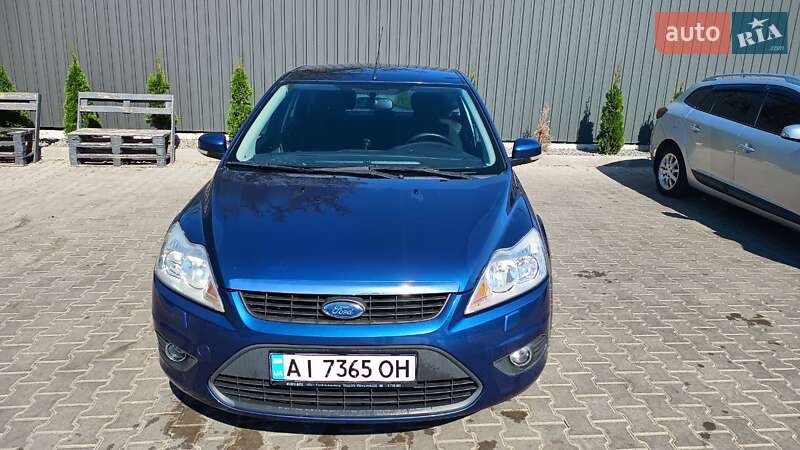 2010 ford focus