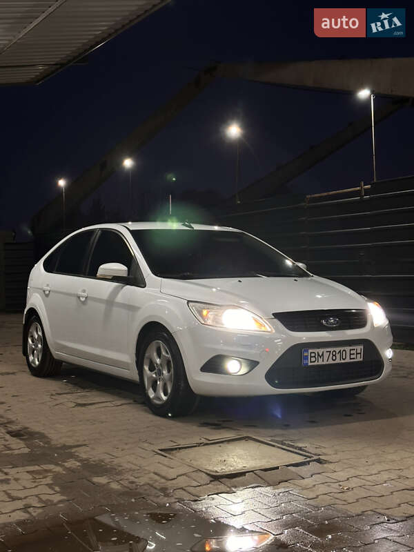 2010 ford focus