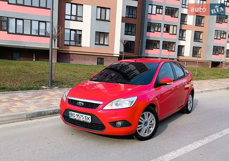2010 ford focus