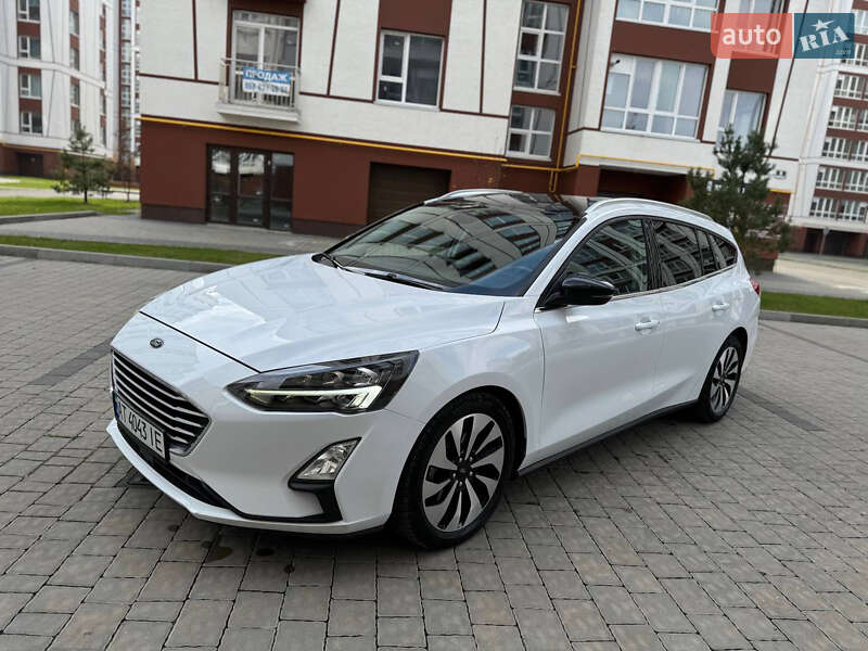 2020 ford focus