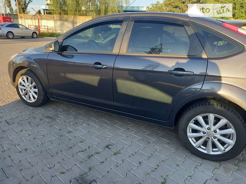 2011 ford focus