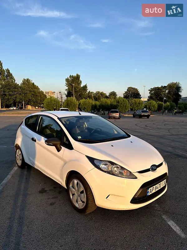 2011 ford fiesta