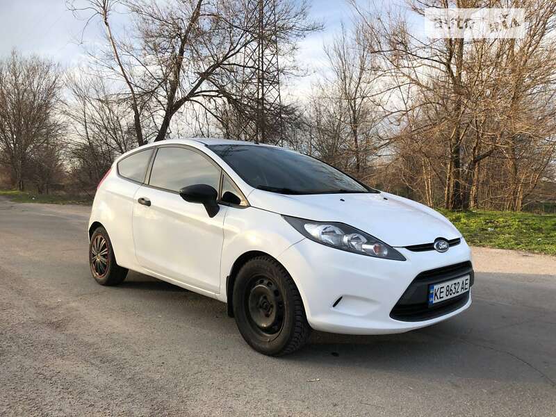 2012 ford fiesta