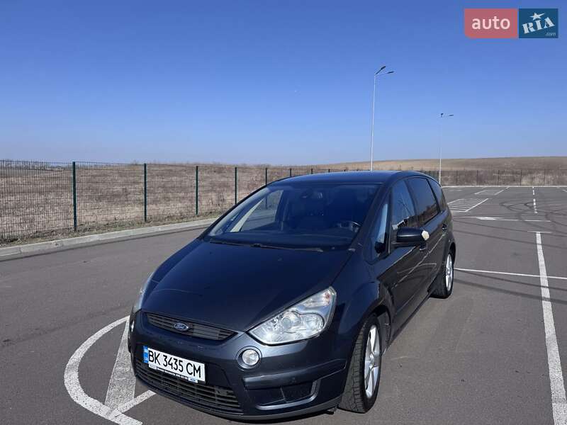 2008 ford s-max