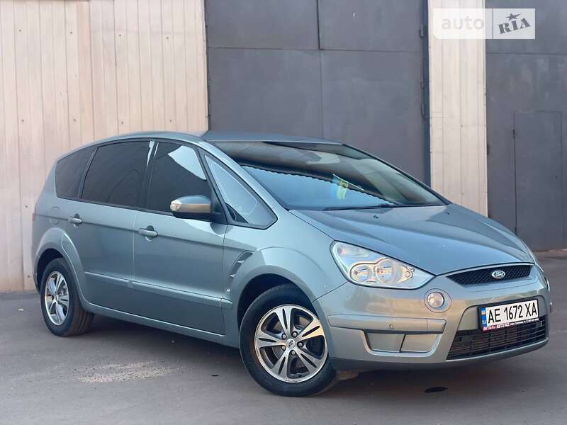 2009 ford s-max