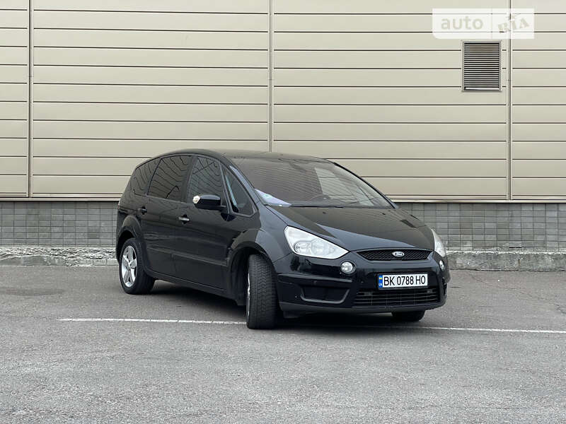 2009 ford s-max