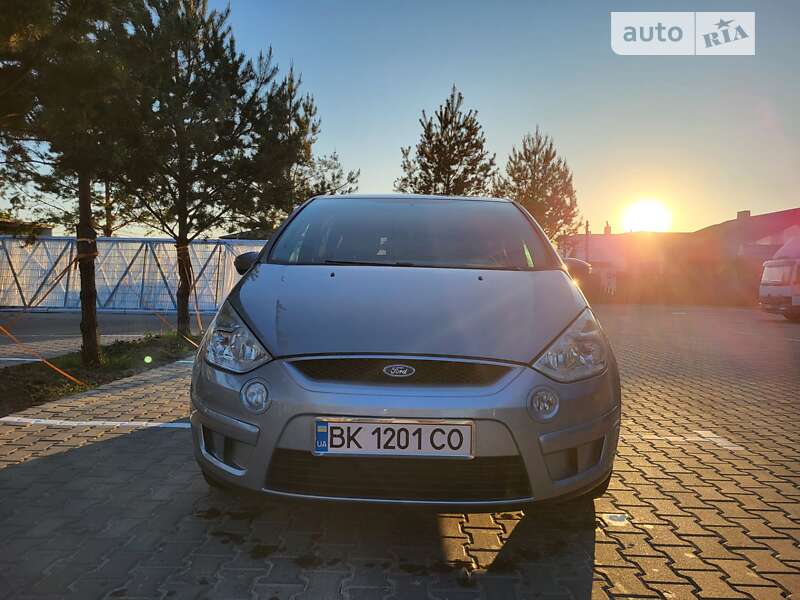 2009 ford s-max