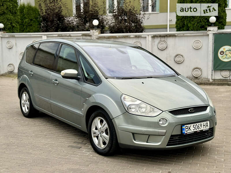 2009 ford s-max
