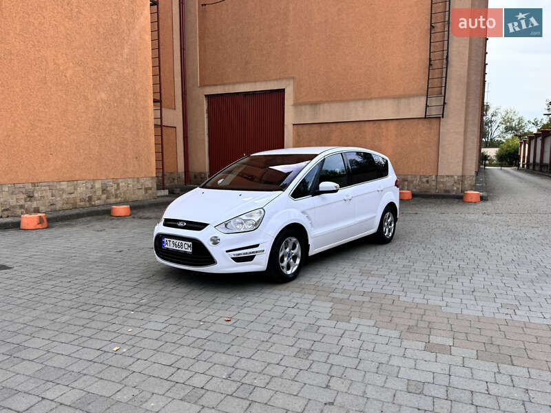 2010 ford s-max