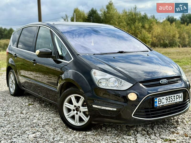 2010 ford s-max