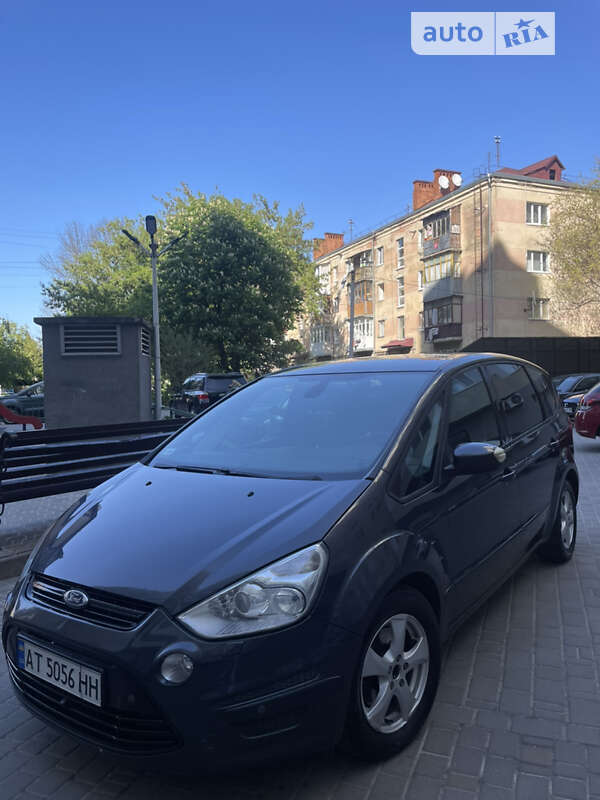2010 ford s-max