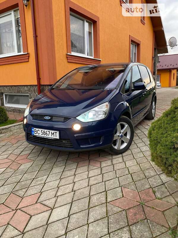 2010 ford s-max